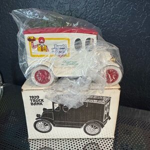 Ronald McDonald House 1920 Die-Cast Truck Coin Bank – Limited‎ Edition w/ Box